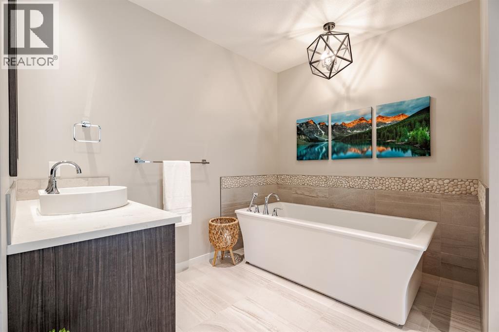 55 Legacy Woods Bay Se, Calgary, Alberta  T2X 2G4 - Photo 34 - A2265622