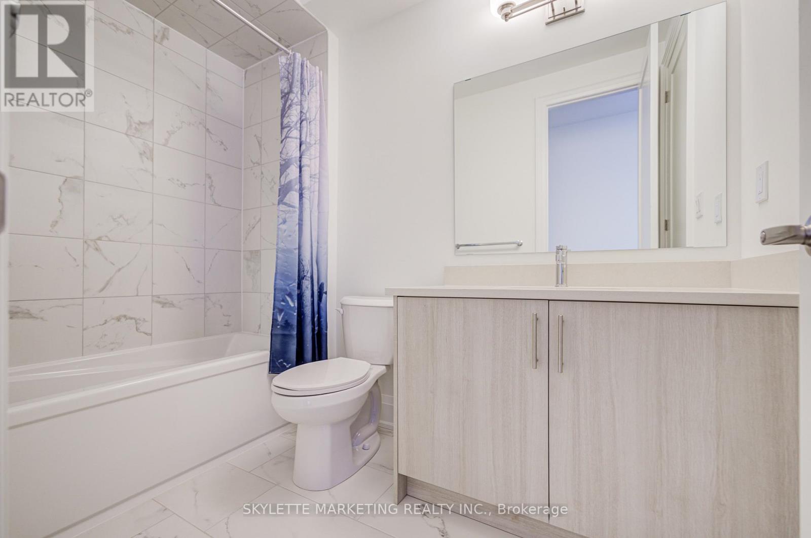 3298 Azam Way, Oakville, Ontario  L6M 5S2 - Photo 13 - W12489086