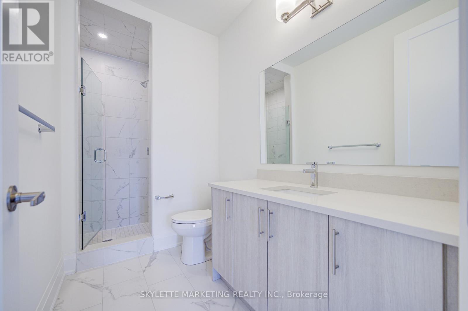 3298 Azam Way, Oakville, Ontario  L6M 5S2 - Photo 15 - W12489086