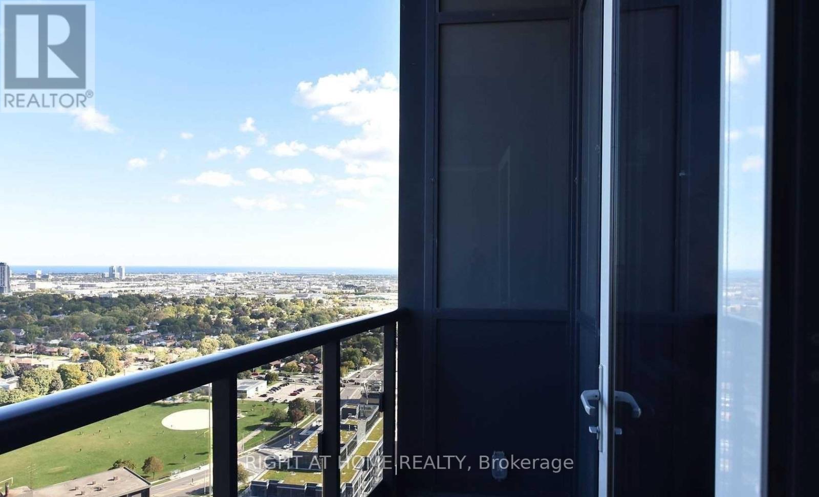 2801 - 9 Valhalla Inn Road, Toronto, Ontario  M9B 1S9 - Photo 18 - W12489088