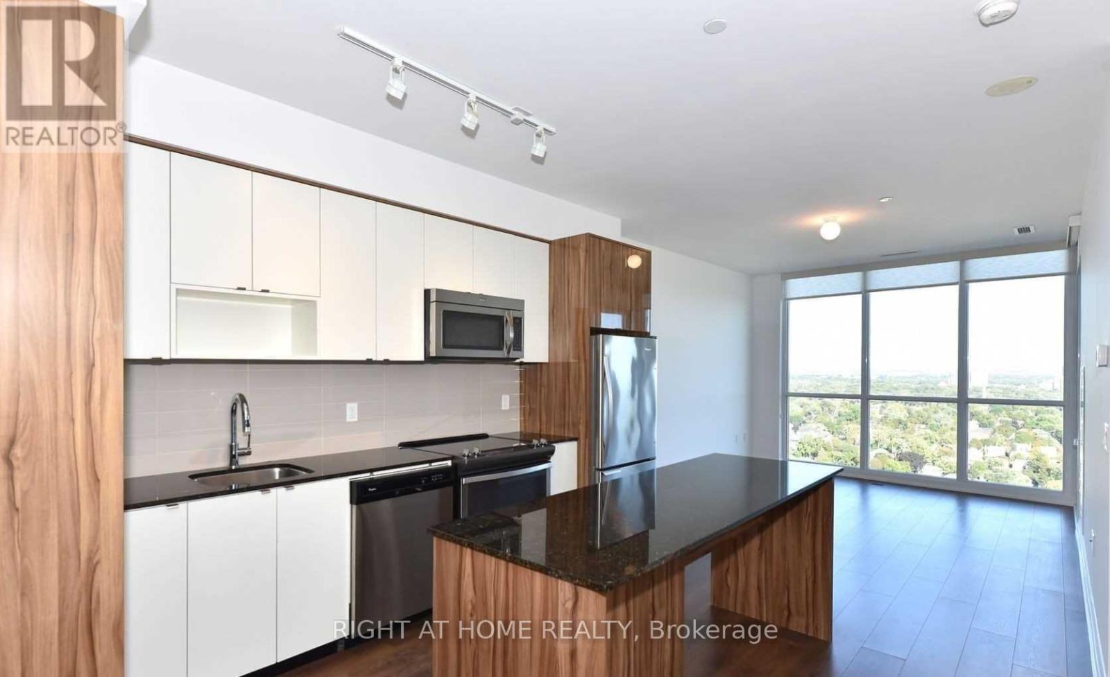 2801 - 9 Valhalla Inn Road, Toronto, Ontario  M9B 1S9 - Photo 7 - W12489088