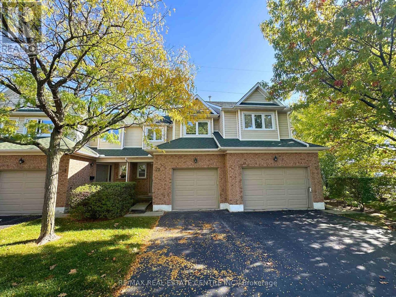 22 - 2215 CLEAVER AVENUE, Burlington, Ontario