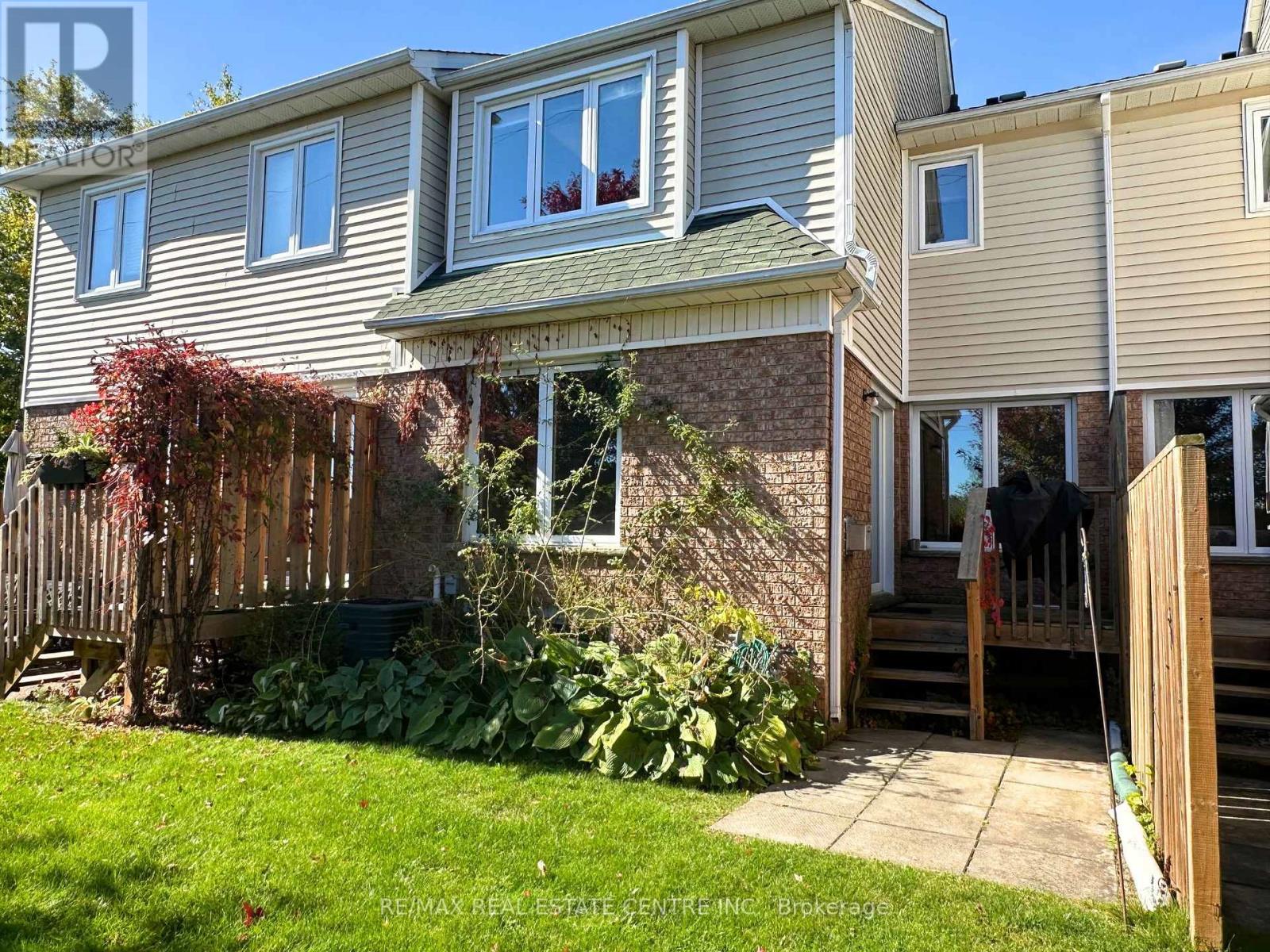 22 - 2215 Cleaver Avenue, Burlington, Ontario  L7M 4C5 - Photo 20 - W12489104