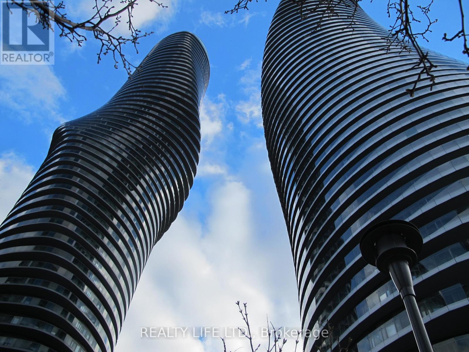 1401 - 60 Absolute Avenue, Mississauga, Ontario  L4Z 0A9 - Photo 2 - W12489112