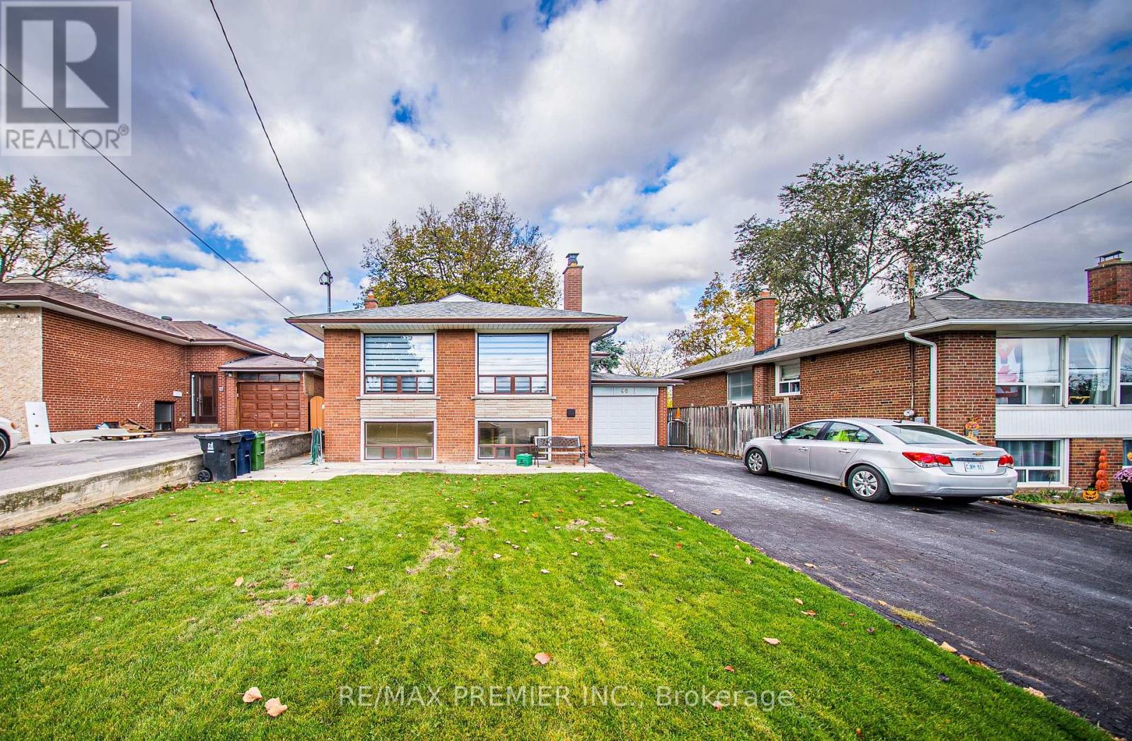 46 SAMBA DRIVE, Toronto, Ontario