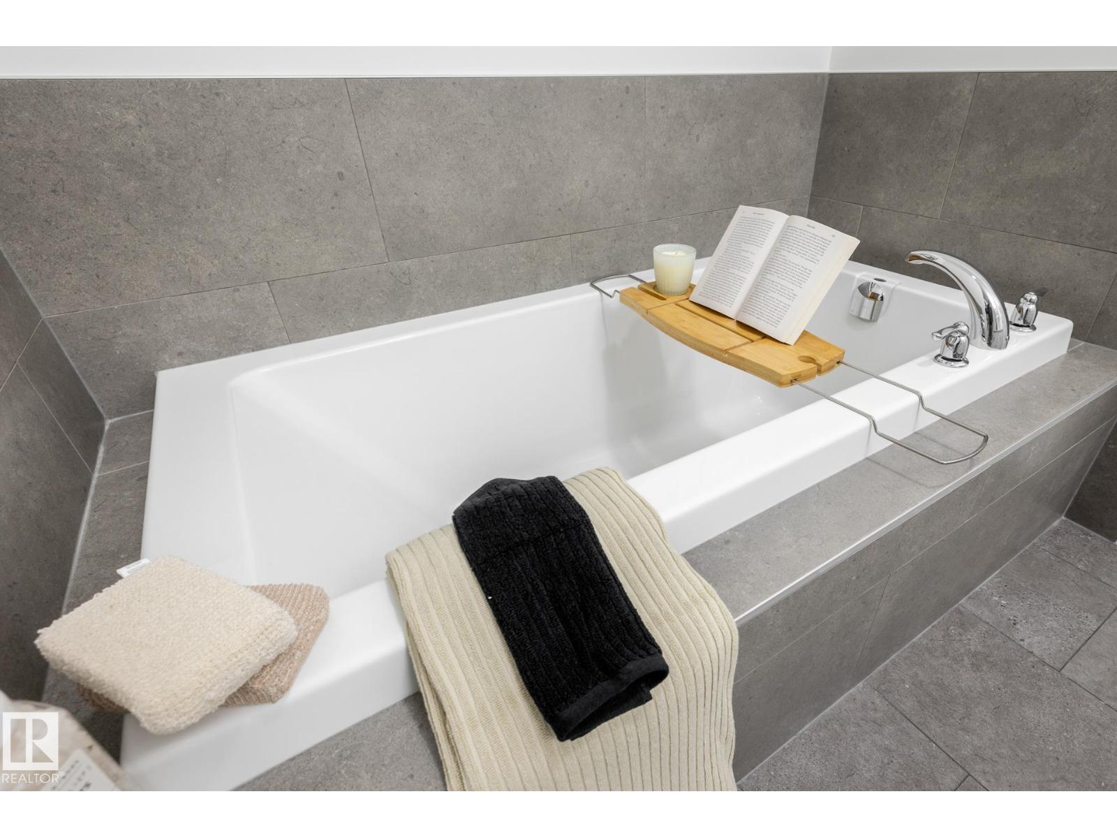 5017 Cawsey Li Sw, Edmonton, Alberta  T6W 4M6 - Photo 22 - E4463964