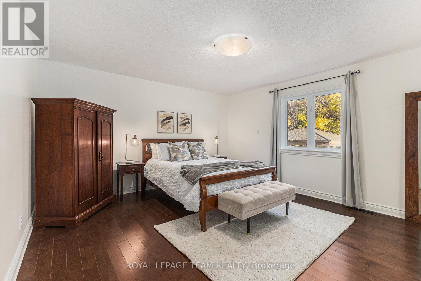 23 Cypress Gardens, Ottawa, Ontario  K2S 1W6 - Photo 21 - X12489126