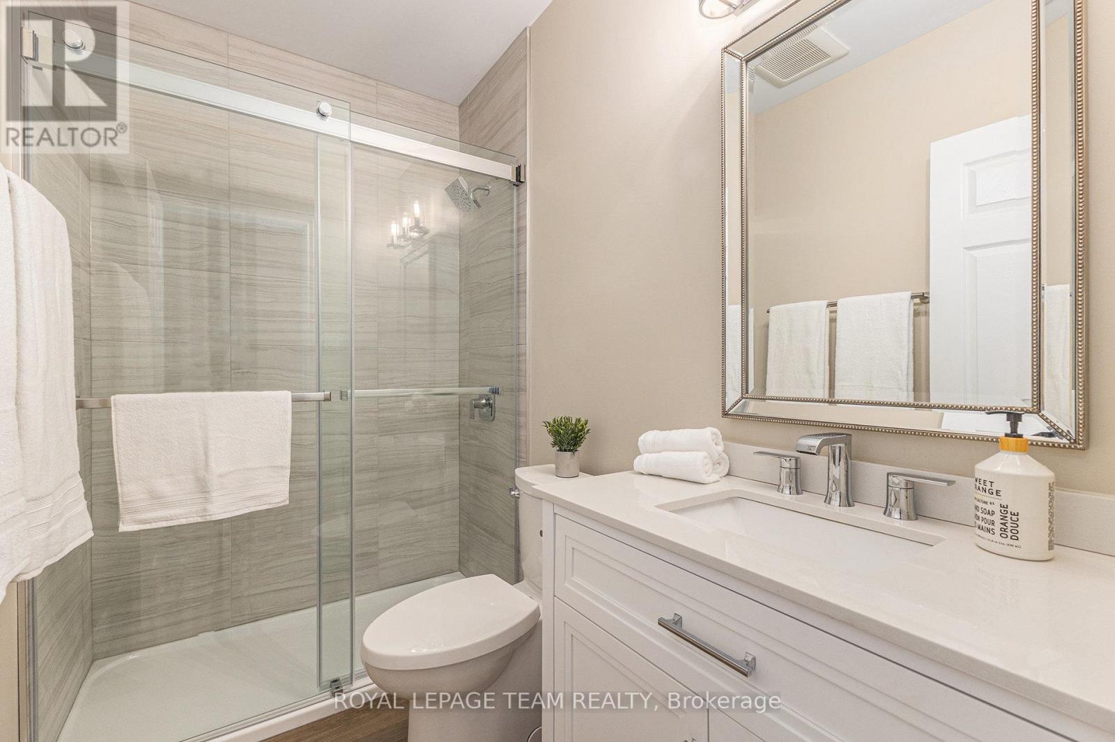 23 Cypress Gardens, Ottawa, Ontario  K2S 1W6 - Photo 36 - X12489126