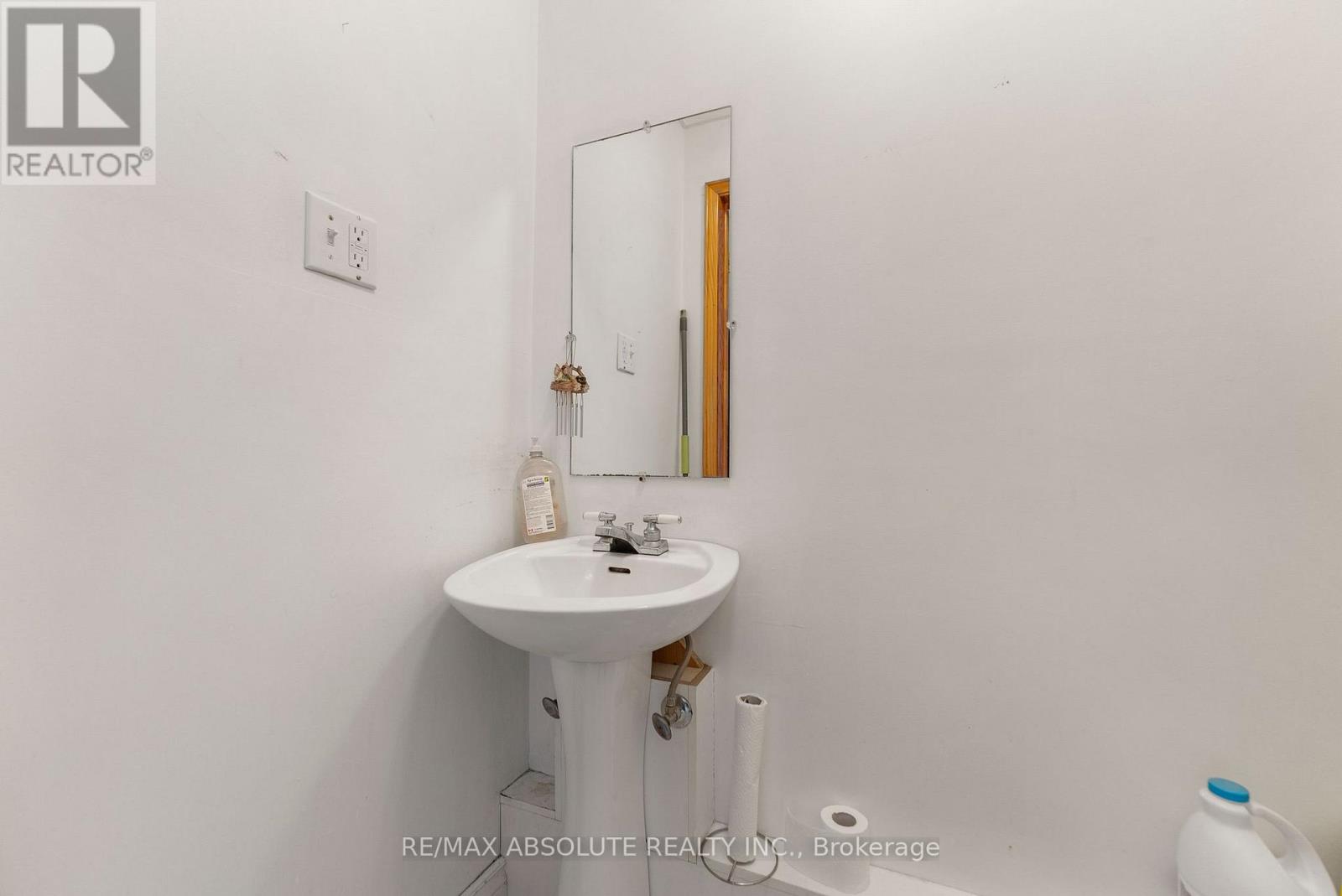 75 John Street N, Arnprior, Ontario  K7S 2N4 - Photo 24 - X12489140