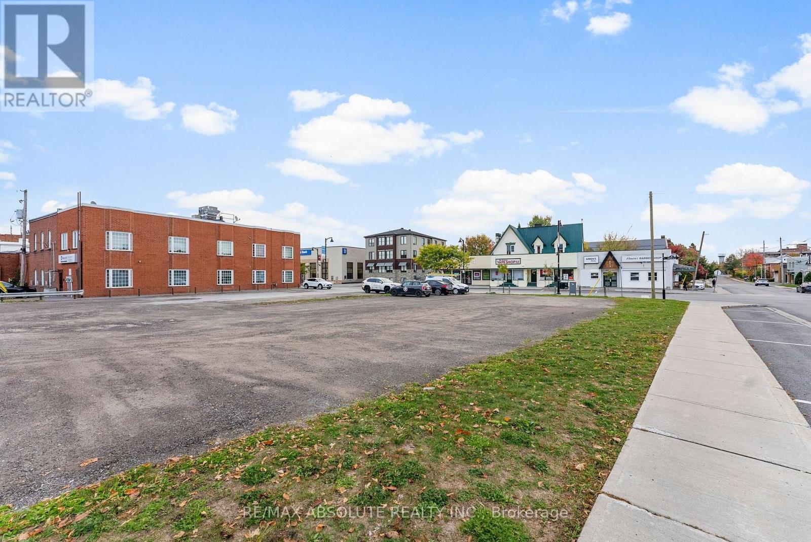 74 JOHN STREET N, Arnprior, Ontario