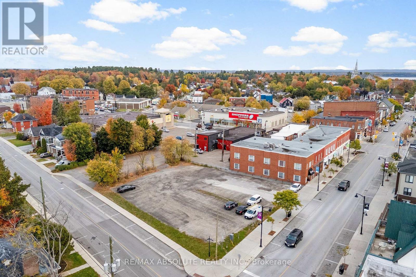 74 John Street N, Arnprior, Ontario  K7S 2N3 - Photo 5 - X12489142