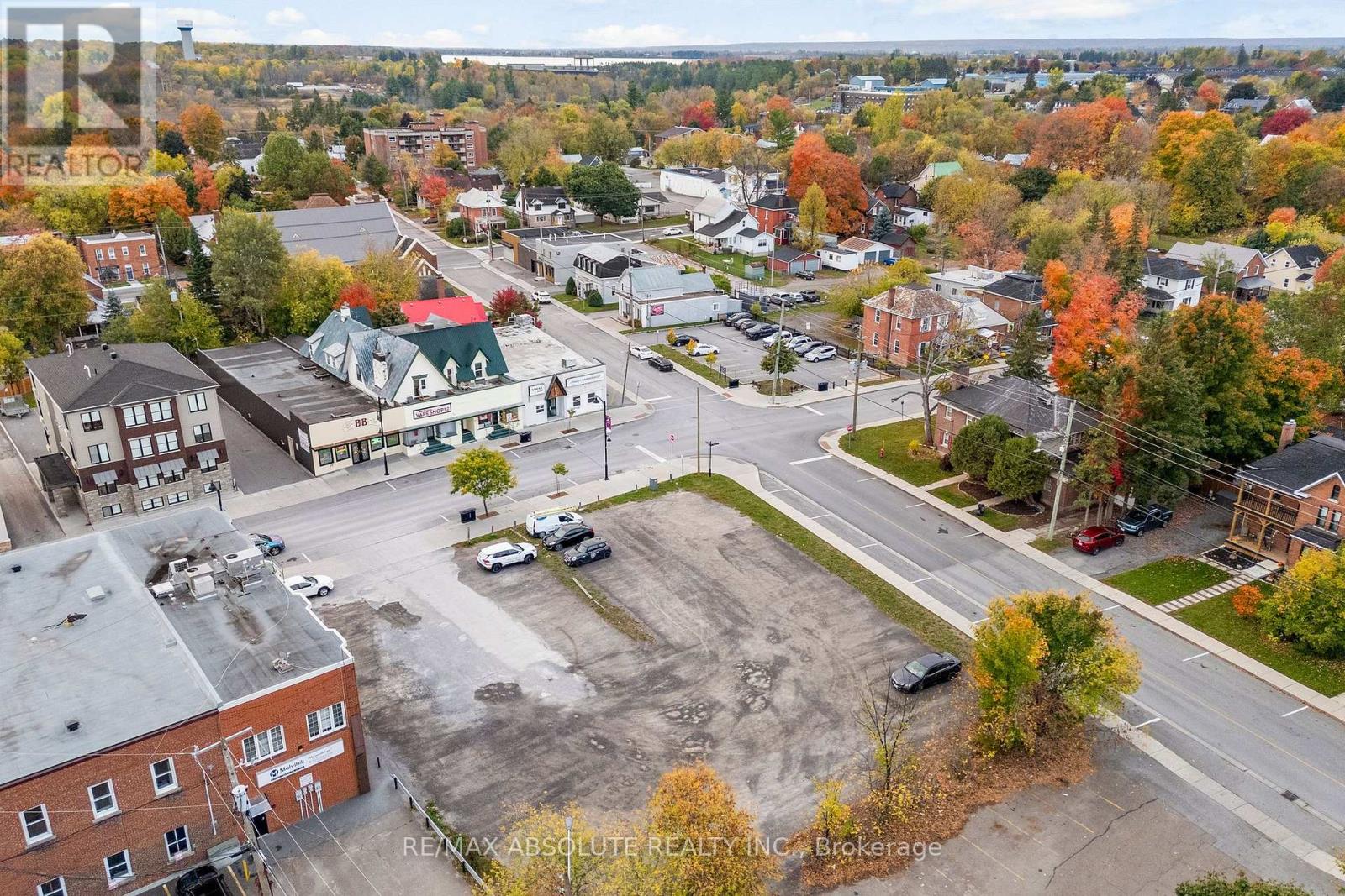 74 John Street N, Arnprior, Ontario  K7S 2N3 - Photo 6 - X12489142