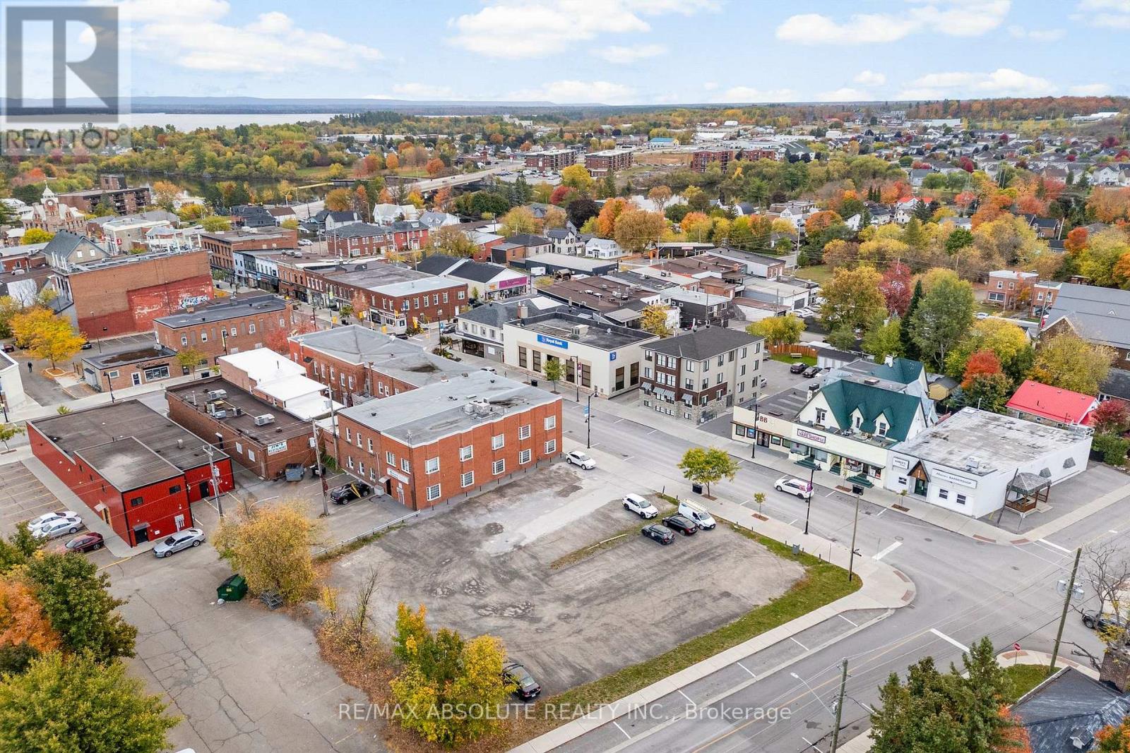 74 John Street N, Arnprior, Ontario  K7S 2N3 - Photo 7 - X12489142