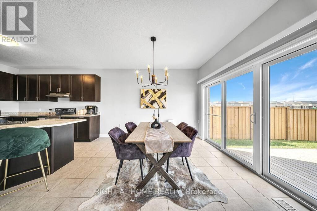 170 Dalgleish Trail, Hamilton, Ontario  L0R 1P0 - Photo 11 - X12489094