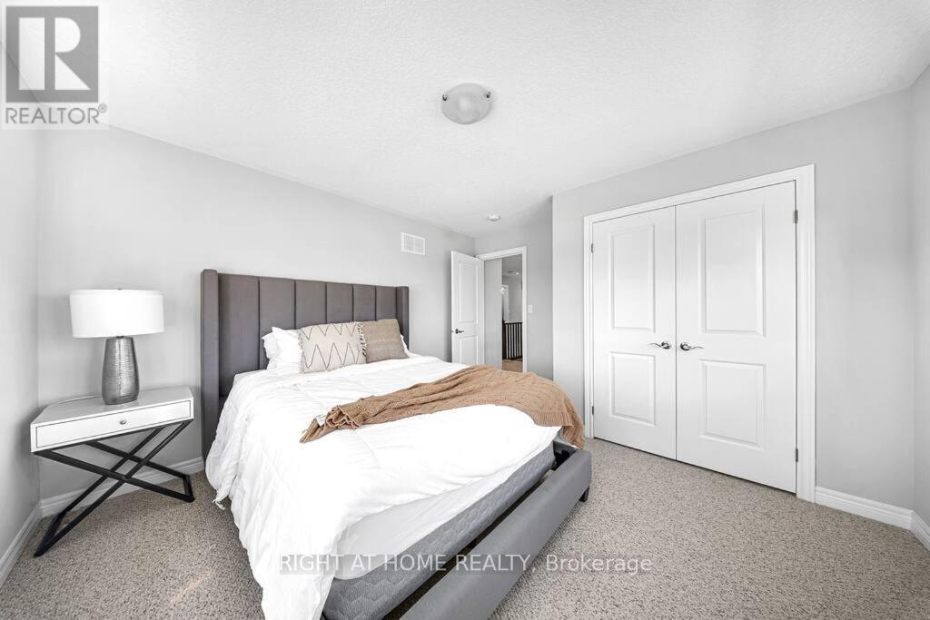 170 Dalgleish Trail, Hamilton, Ontario  L0R 1P0 - Photo 18 - X12489094