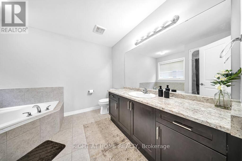 170 Dalgleish Trail, Hamilton, Ontario  L0R 1P0 - Photo 23 - X12489094