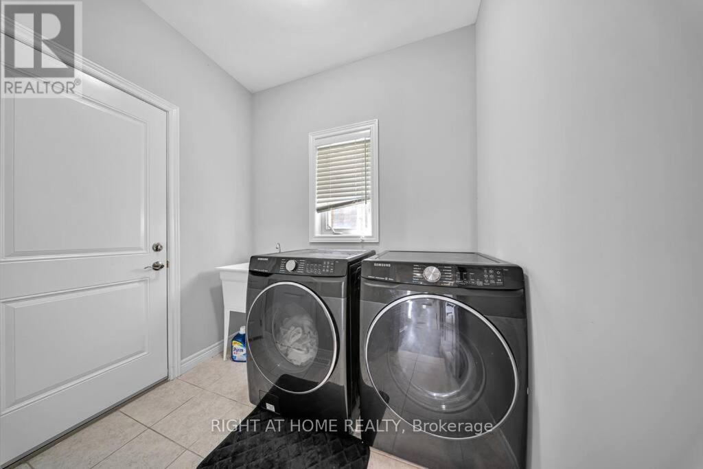 170 Dalgleish Trail, Hamilton, Ontario  L0R 1P0 - Photo 25 - X12489094