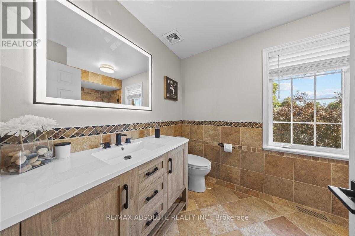 3 Buttonwood Trail, Ottawa, Ontario  K2S 1C9 - Photo 26 - X12436546