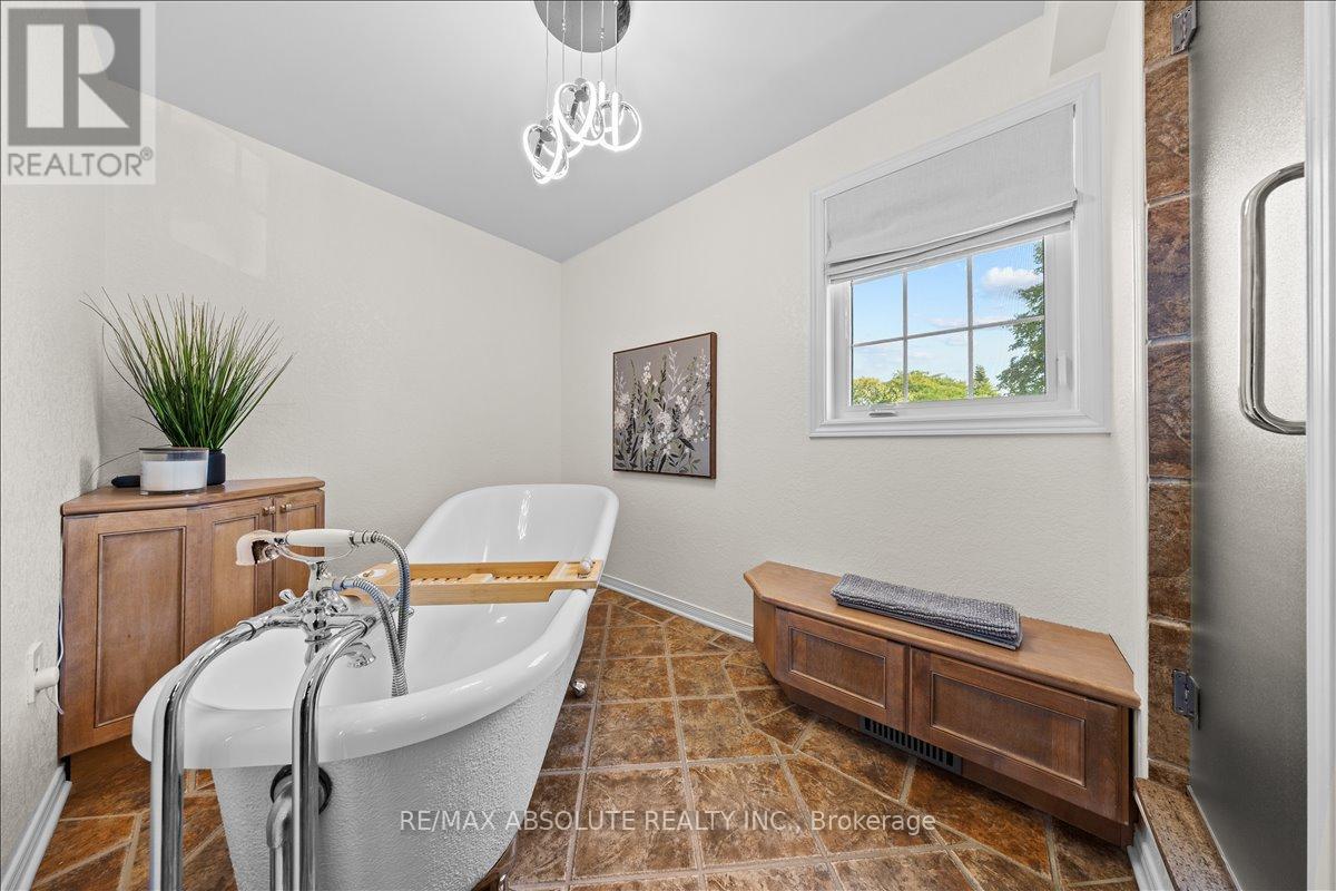 3 Buttonwood Trail, Ottawa, Ontario  K2S 1C9 - Photo 23 - X12436546