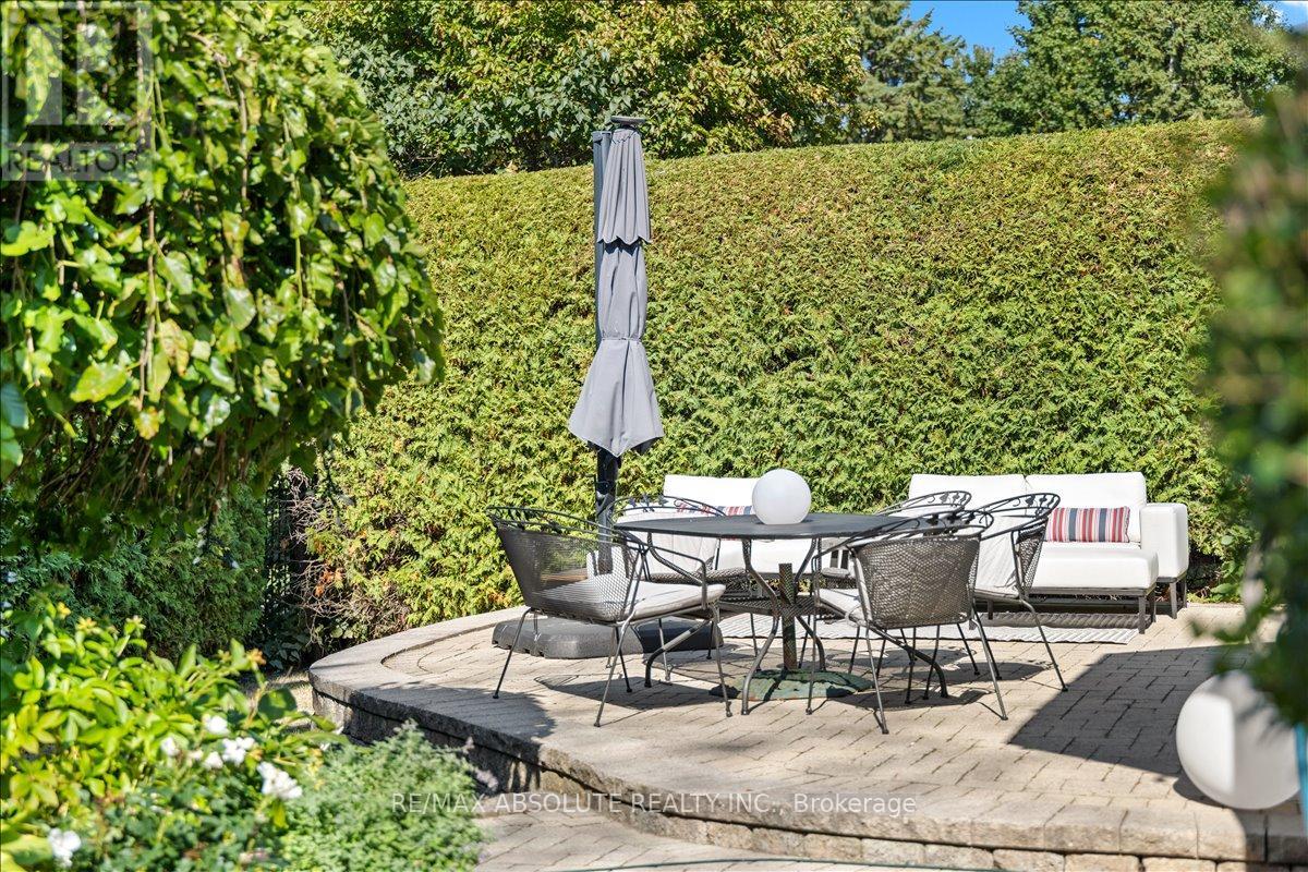 3 Buttonwood Trail, Ottawa, Ontario  K2S 1C9 - Photo 31 - X12436546