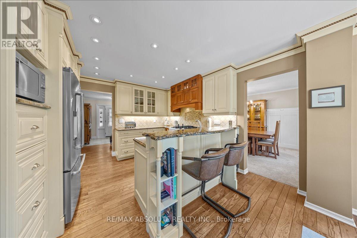 3 Buttonwood Trail, Ottawa, Ontario  K2S 1C9 - Photo 6 - X12436546