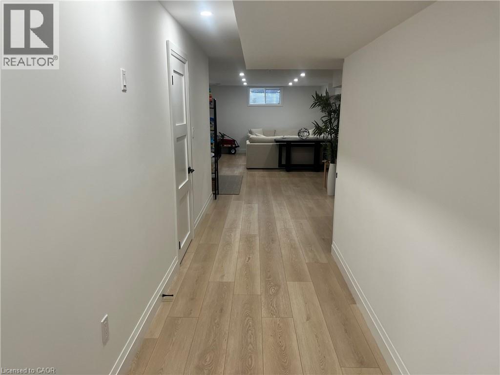 95 Crosswinds Drive Drive, Kitchener, Ontario  N2A 0J9 - Photo 32 - 40781898