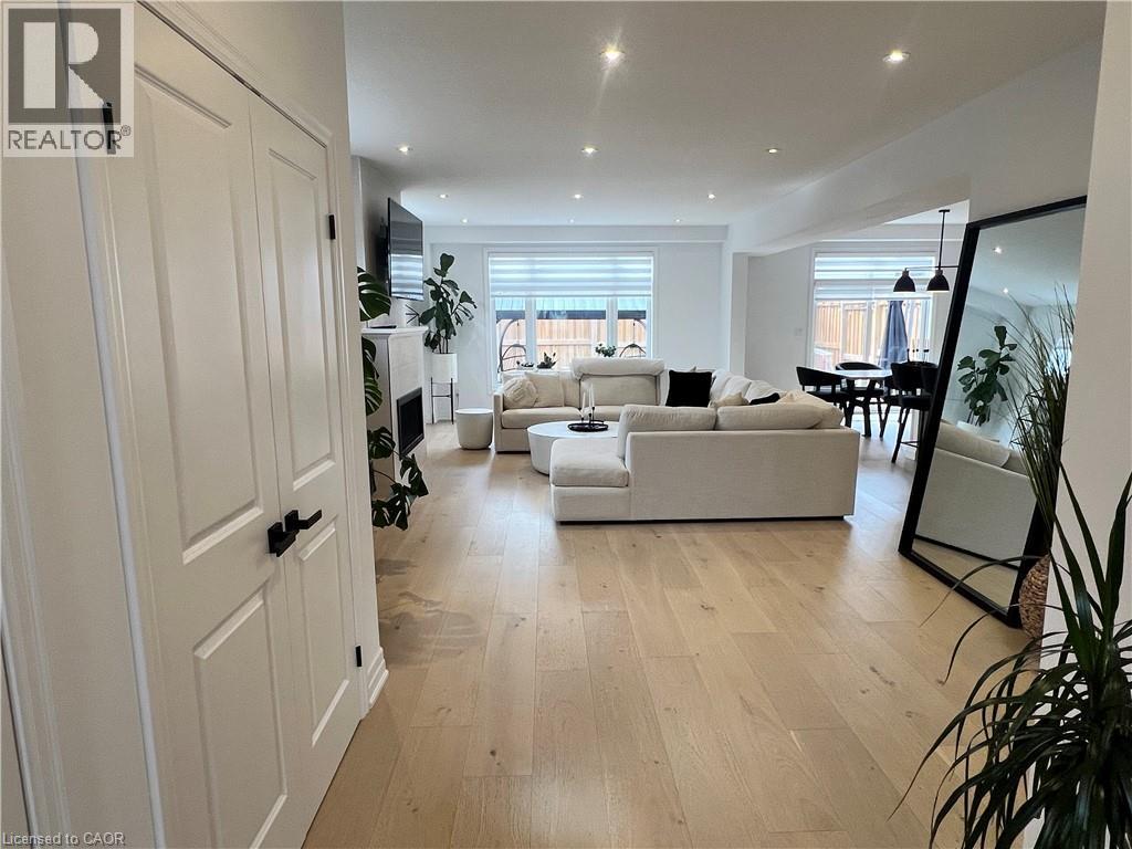 95 Crosswinds Drive Drive, Kitchener, Ontario  N2A 0J9 - Photo 6 - 40781898