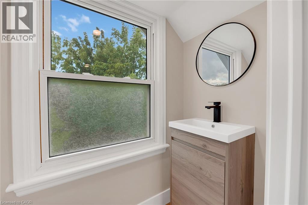 126 Auburn Avenue, Hamilton, Ontario  L8K 3B2 - Photo 27 - 40784250