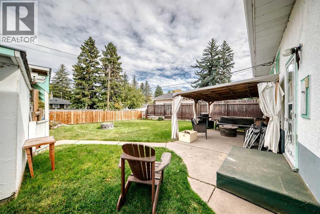 126 Springwood Drive Sw, Calgary, Alberta  T2W 0K5 - Photo 36 - A2261893