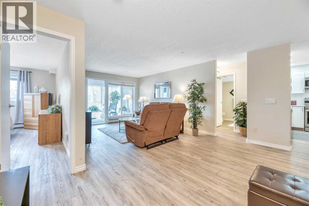 204, 7239 Sierra Morena Boulevard Sw, Calgary, Alberta  T3H 3L7 - Photo 9 - A2263850