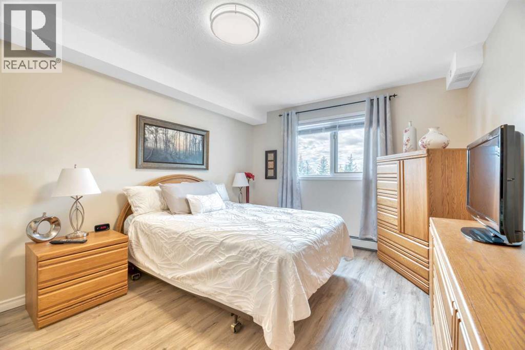 204, 7239 Sierra Morena Boulevard Sw, Calgary, Alberta  T3H 3L7 - Photo 21 - A2263850