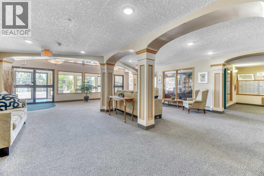 204, 7239 Sierra Morena Boulevard Sw, Calgary, Alberta  T3H 3L7 - Photo 6 - A2263850