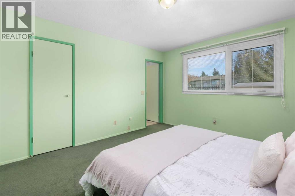 228 Queensland Drive Se, Calgary, Alberta  T2J 3R8 - Photo 22 - A2266895