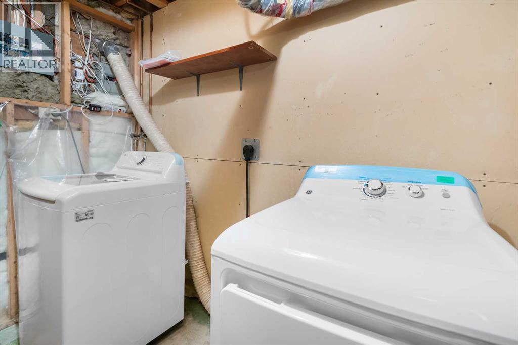 228 Queensland Drive Se, Calgary, Alberta  T2J 3R8 - Photo 36 - A2266895