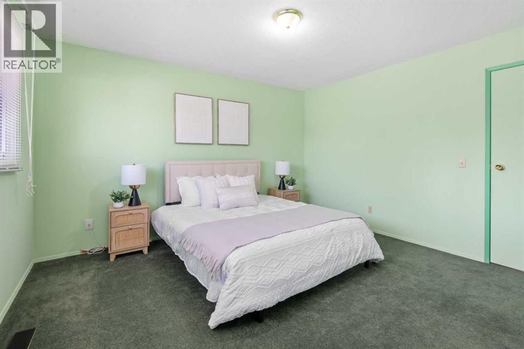 228 Queensland Drive Se, Calgary, Alberta  T2J 3R8 - Photo 21 - A2266895