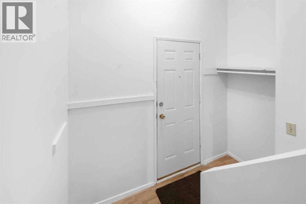 228 Queensland Drive Se, Calgary, Alberta  T2J 3R8 - Photo 26 - A2266895