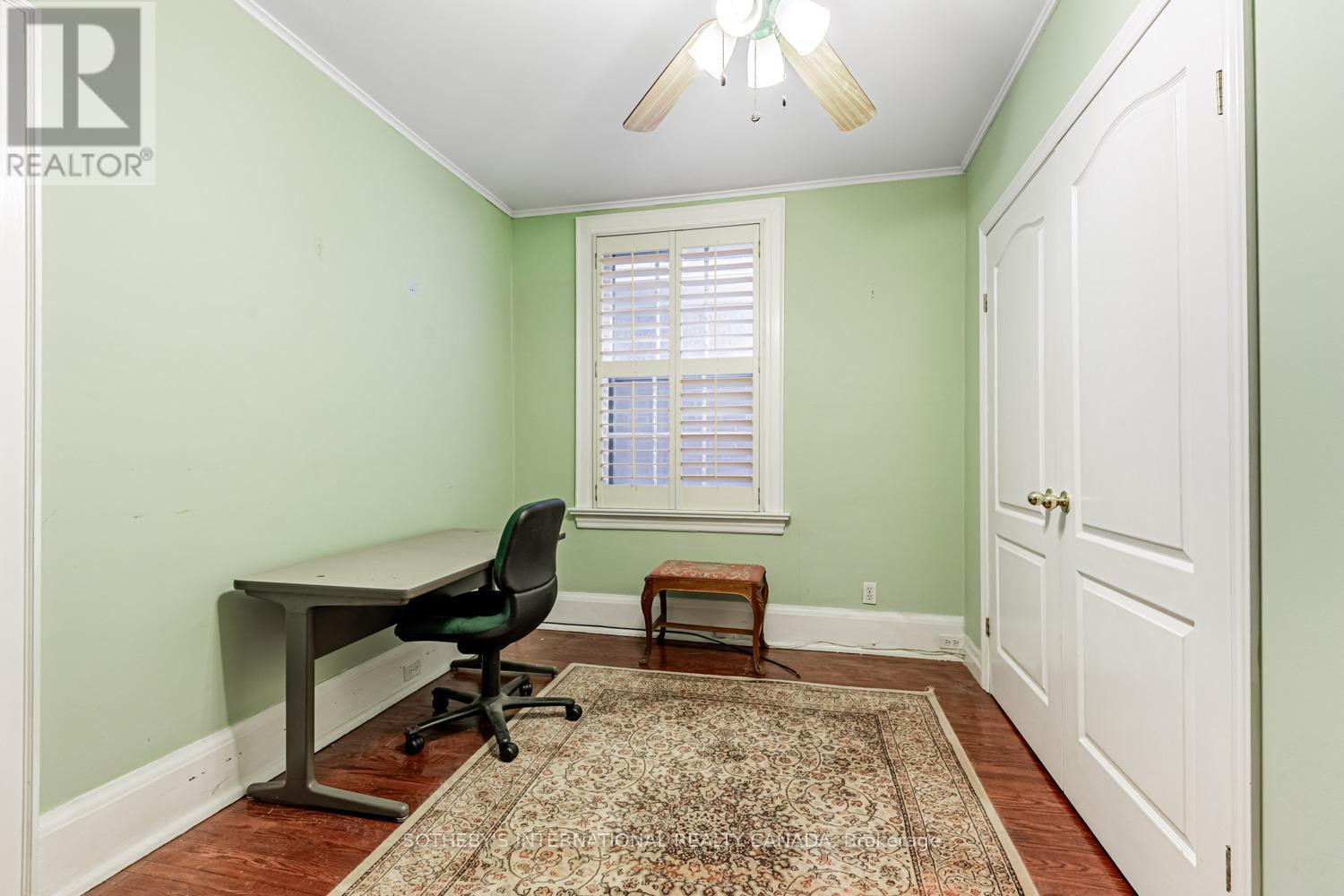 38 Foxbar Road, Toronto, Ontario  M4V 2G6 - Photo 20 - C12489116