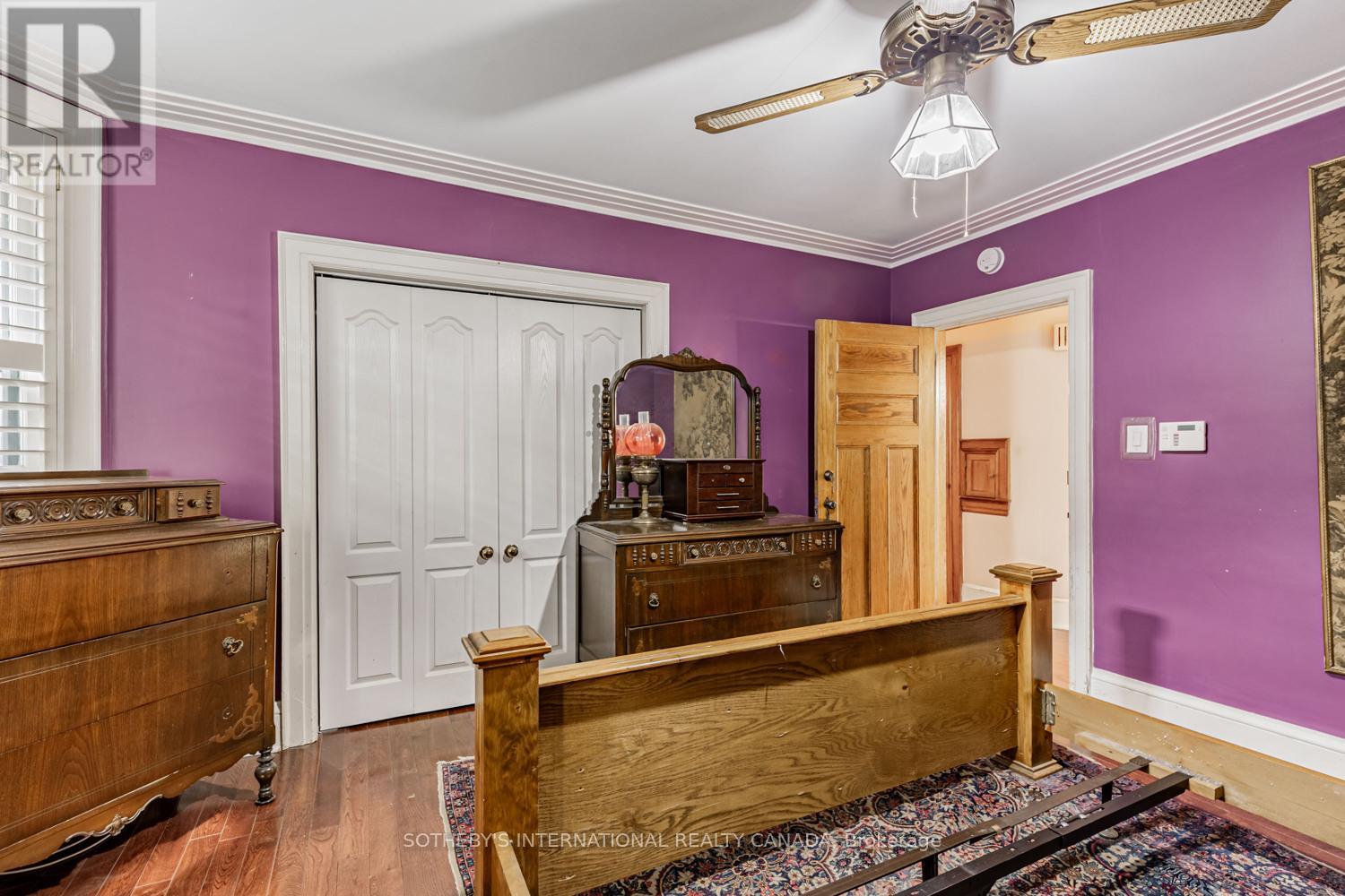 38 Foxbar Road, Toronto, Ontario  M4V 2G6 - Photo 23 - C12489116