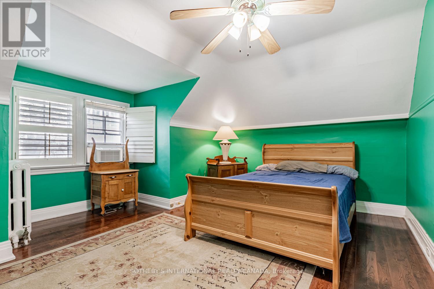 38 Foxbar Road, Toronto, Ontario  M4V 2G6 - Photo 31 - C12489116