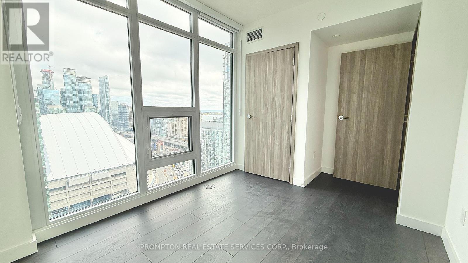 3310 - 3 Concord Cityplace Way, Toronto, Ontario  M5V 0X4 - Photo 12 - C12489144