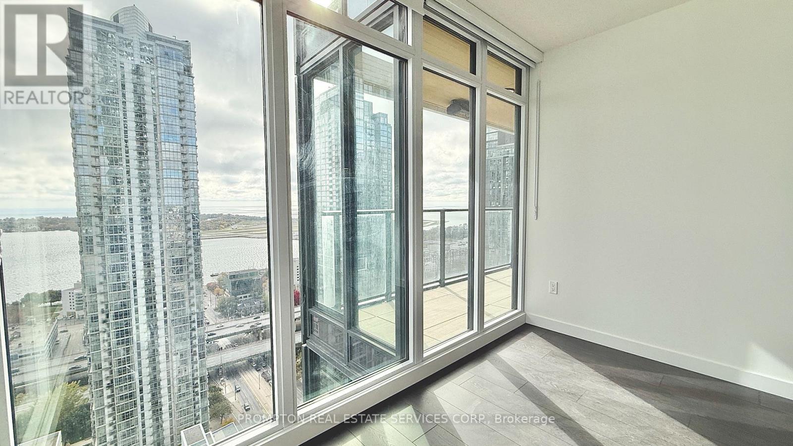 3310 - 3 Concord Cityplace Way, Toronto, Ontario  M5V 0X4 - Photo 15 - C12489144