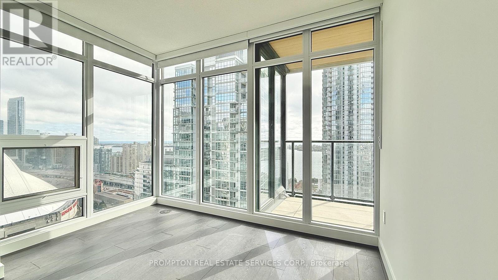 3310 - 3 Concord Cityplace Way, Toronto, Ontario  M5V 0X4 - Photo 17 - C12489144