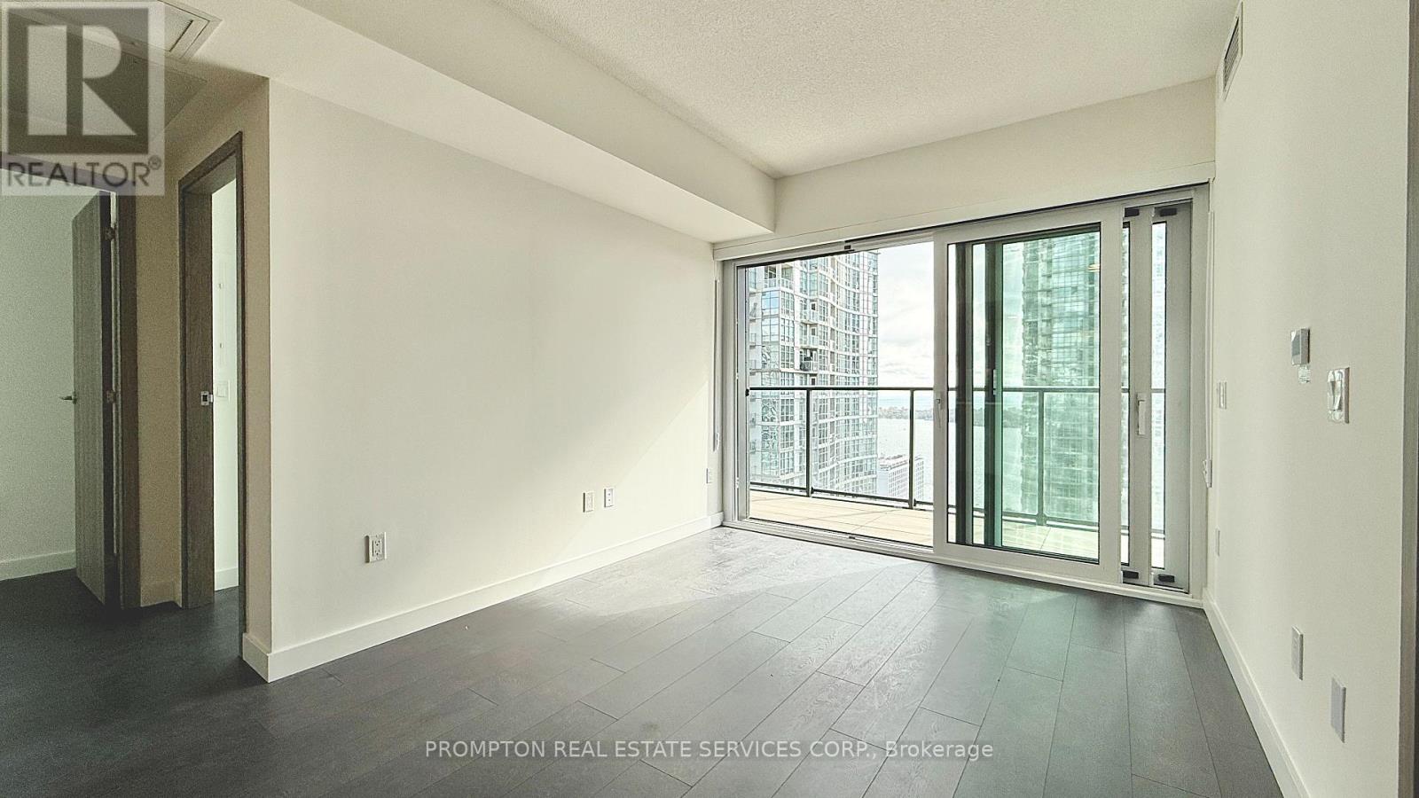 3310 - 3 Concord Cityplace Way, Toronto, Ontario  M5V 0X4 - Photo 19 - C12489144