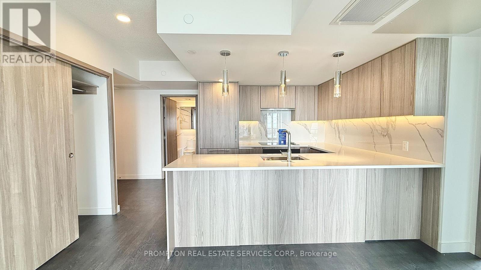 3310 - 3 Concord Cityplace Way, Toronto, Ontario  M5V 0X4 - Photo 24 - C12489144