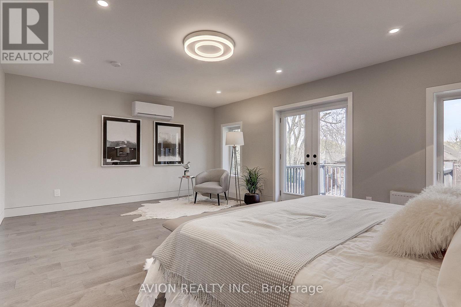 46 Braemar Avenue, Toronto, Ontario  M5P 2L2 - Photo 16 - C12489162