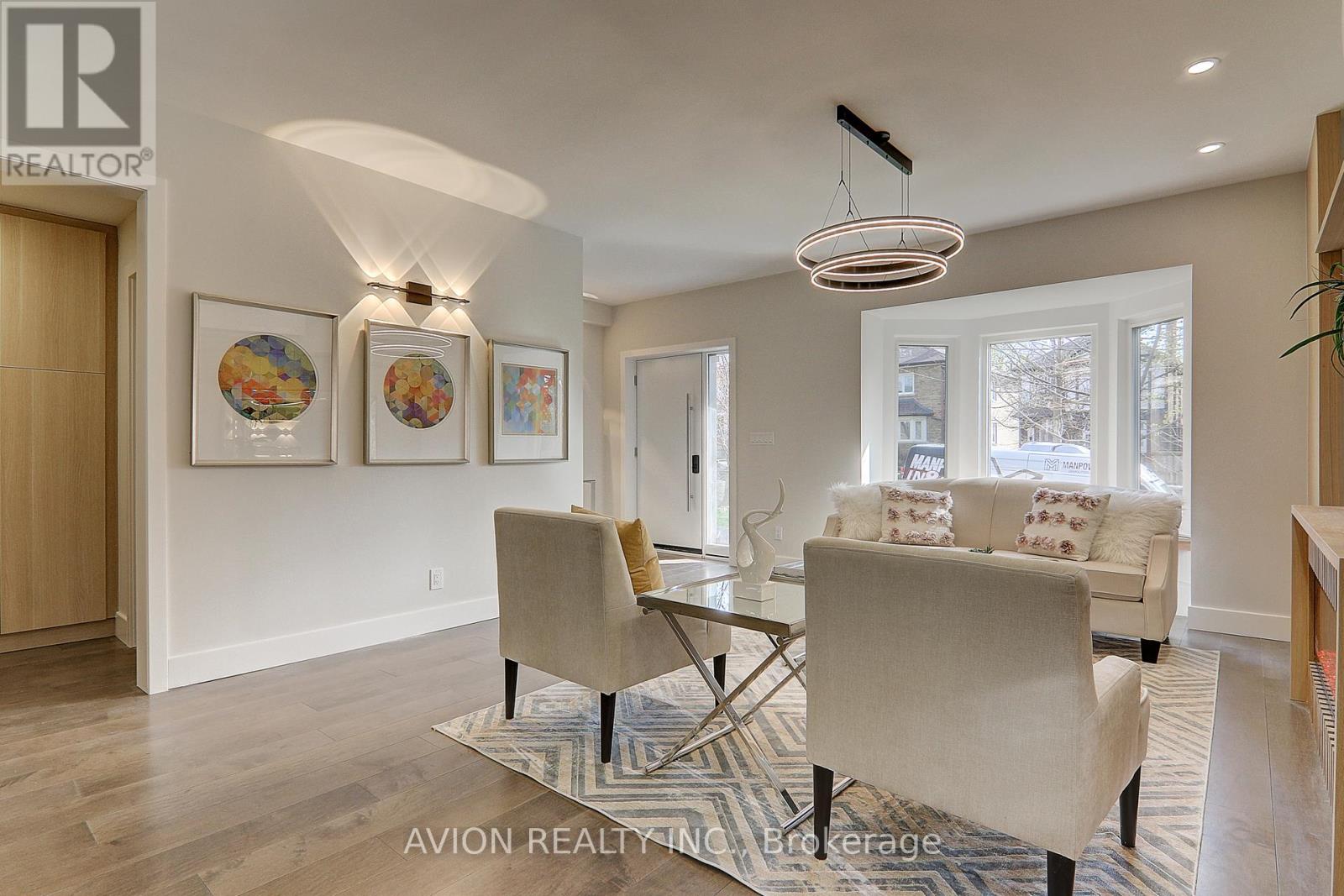 46 Braemar Avenue, Toronto, Ontario  M5P 2L2 - Photo 5 - C12489162