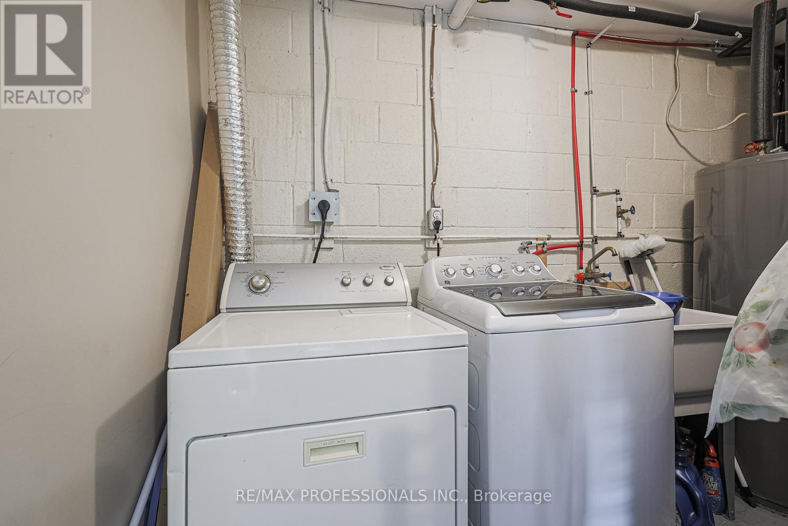 39 - 221 Ormond Drive, Oshawa, Ontario  L1G 6T7 - Photo 9 - E12489122