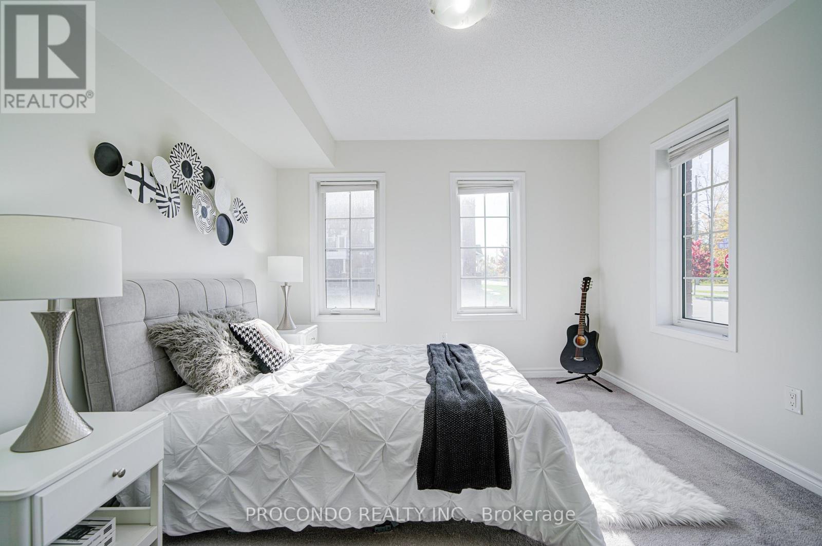 38 Bluegill Crescent, Whitby, Ontario  L1P 0E4 - Photo 10 - E12489132