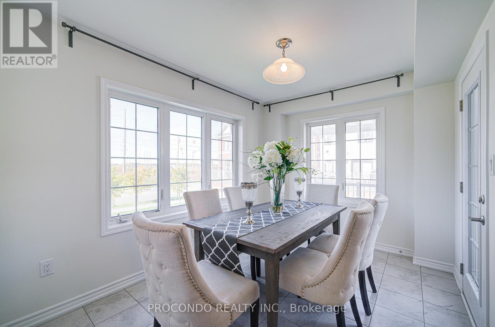 38 Bluegill Crescent, Whitby, Ontario  L1P 0E4 - Photo 20 - E12489132