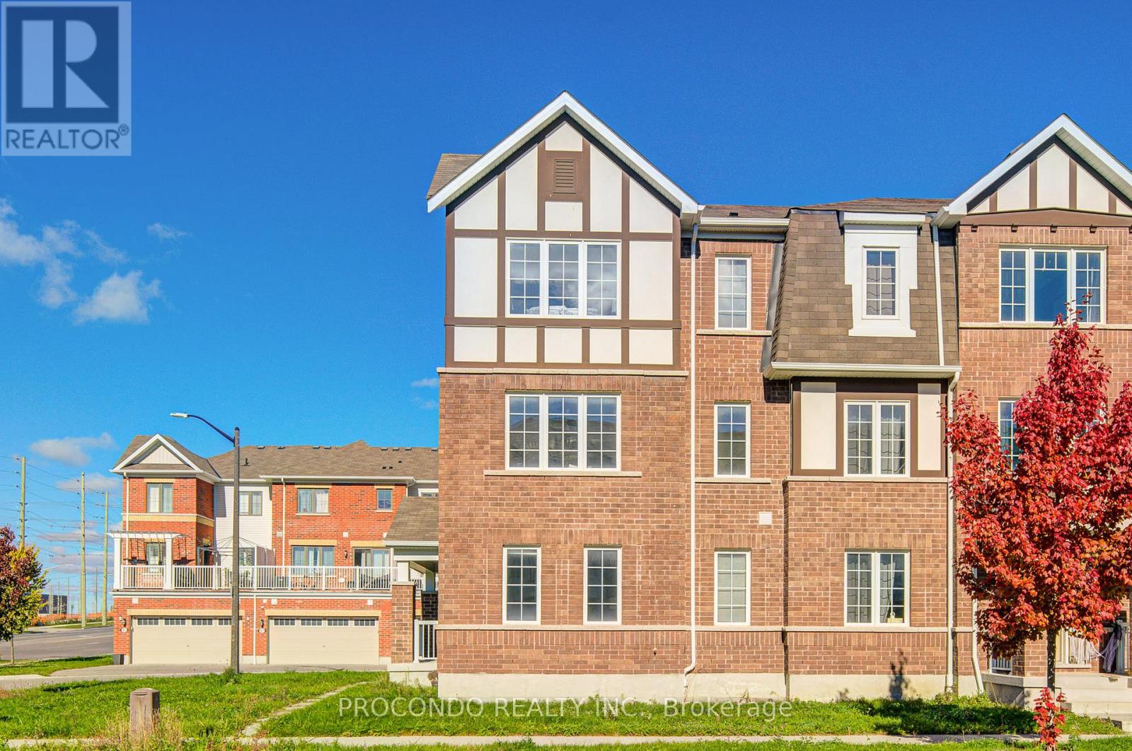 38 Bluegill Crescent, Whitby, Ontario  L1P 0E4 - Photo 3 - E12489132